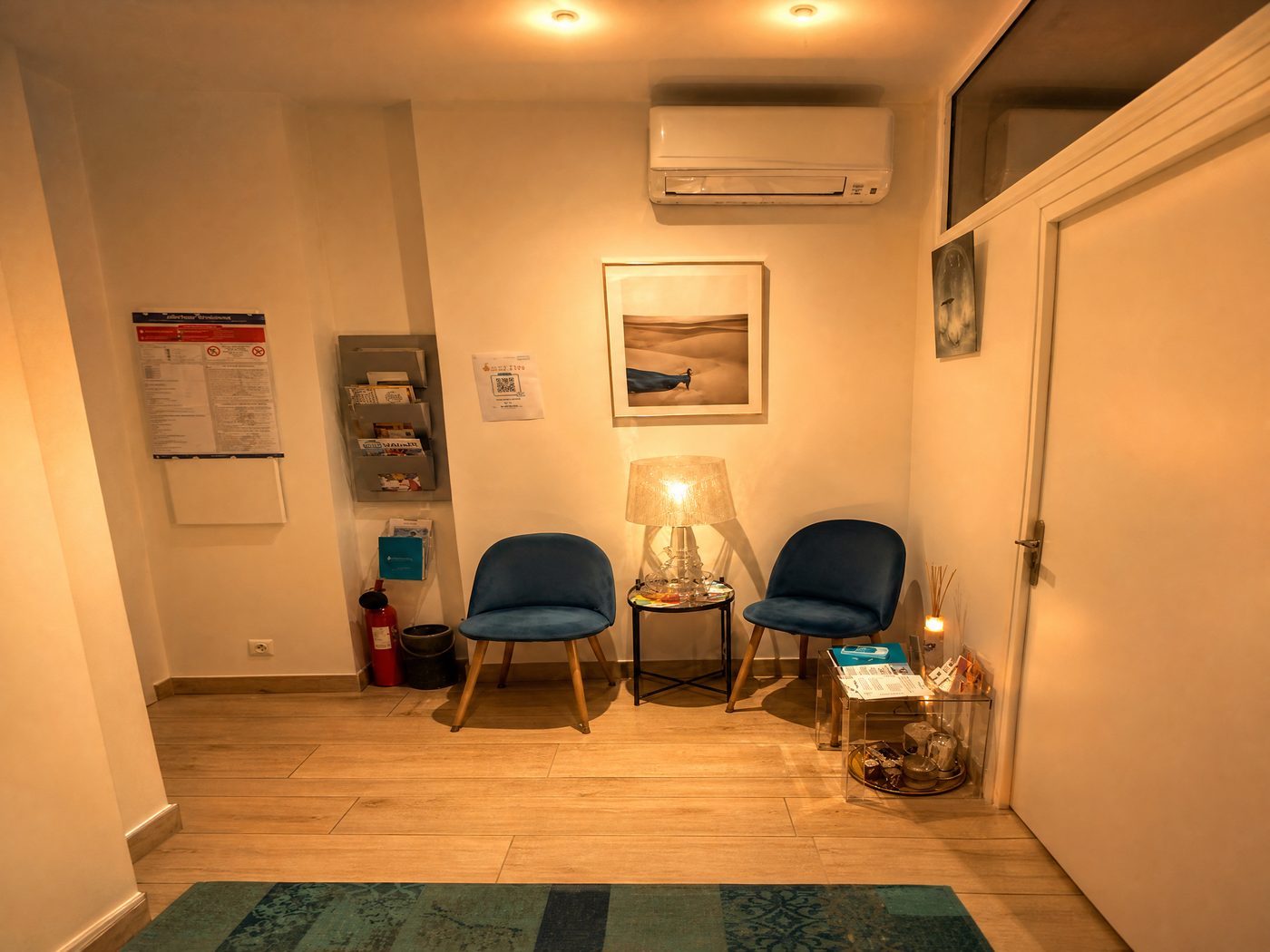 Salle d'attente du cabinet de Besma Hechelaf à Nice